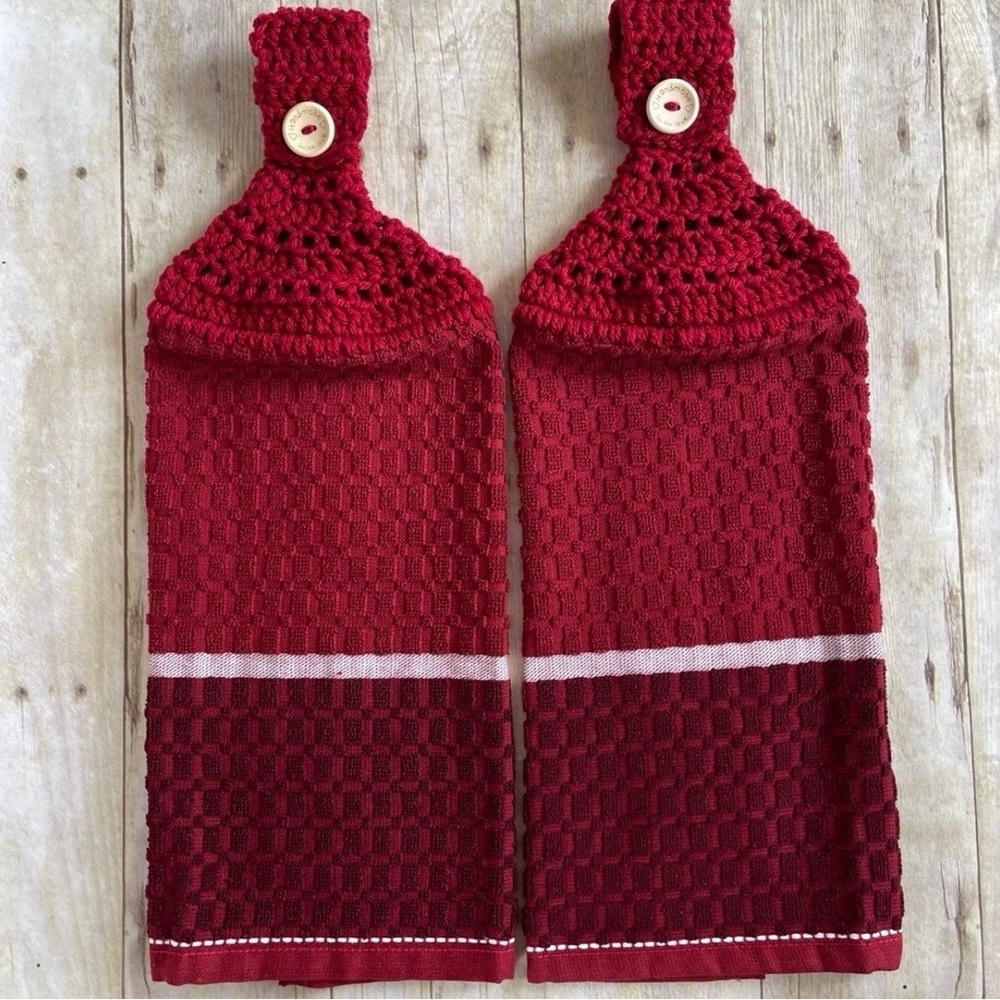 Crochet Top Hanging Towel Set of 2 Single Thickness Dark Red